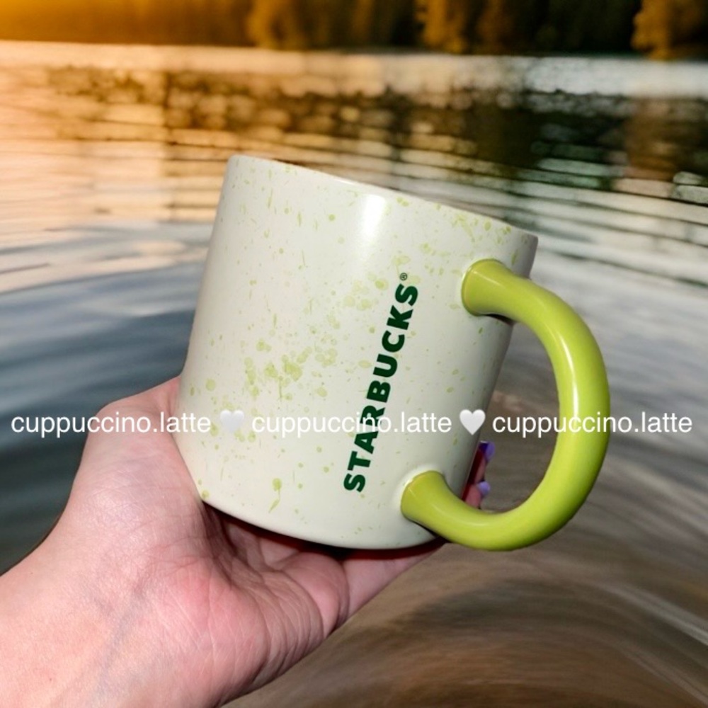 🍵NWT🍵Starbucks 2026 Spring Matcha Powder Splattered Green Ceramic Mug - 12 oz